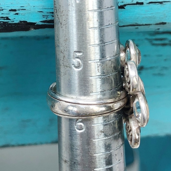 Brighton Statement Flower Crystal Ring Size 5.75 - Picture 6 of 7